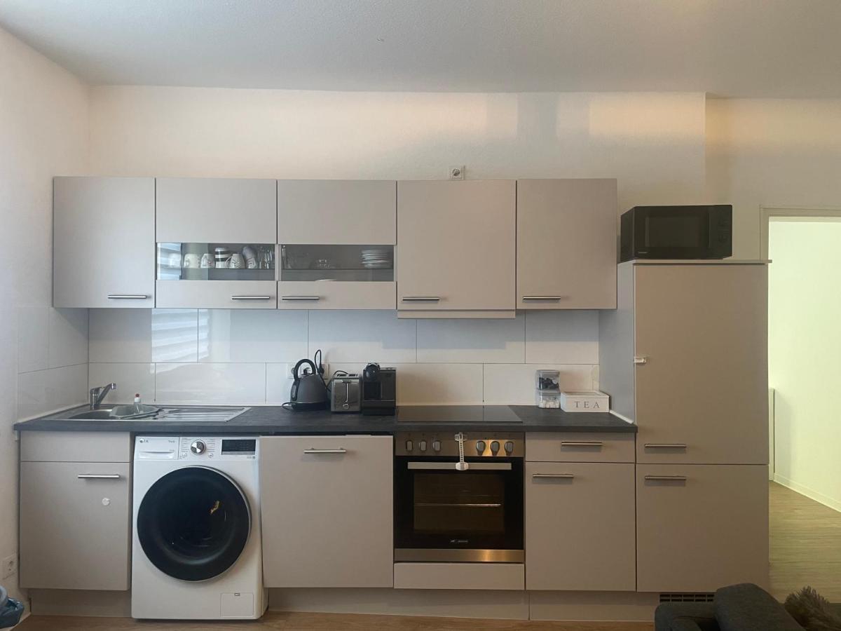 Zentrale Wohnung Direkt Am Hauptbahnhof - Bismarck Düsseldorf Eksteriør billede