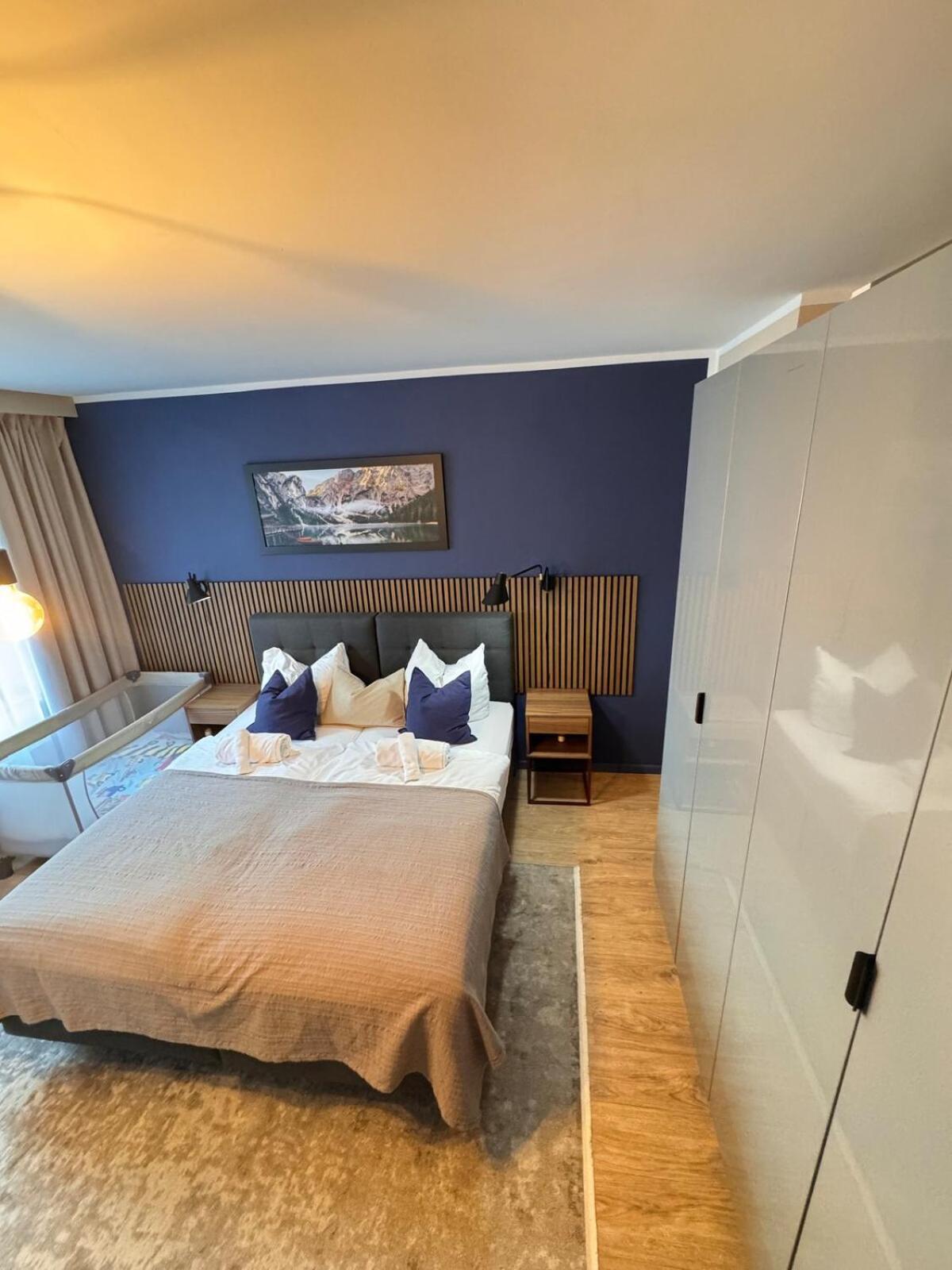 Zentrale Wohnung Direkt Am Hauptbahnhof - Bismarck Düsseldorf Eksteriør billede