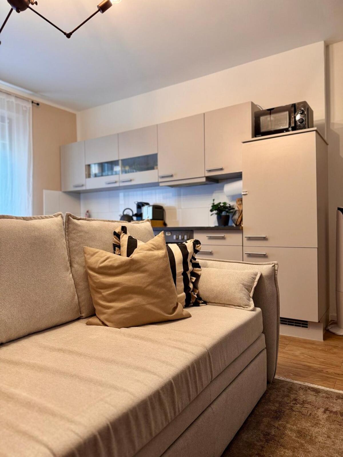 Zentrale Wohnung Direkt Am Hauptbahnhof - Bismarck Düsseldorf Eksteriør billede